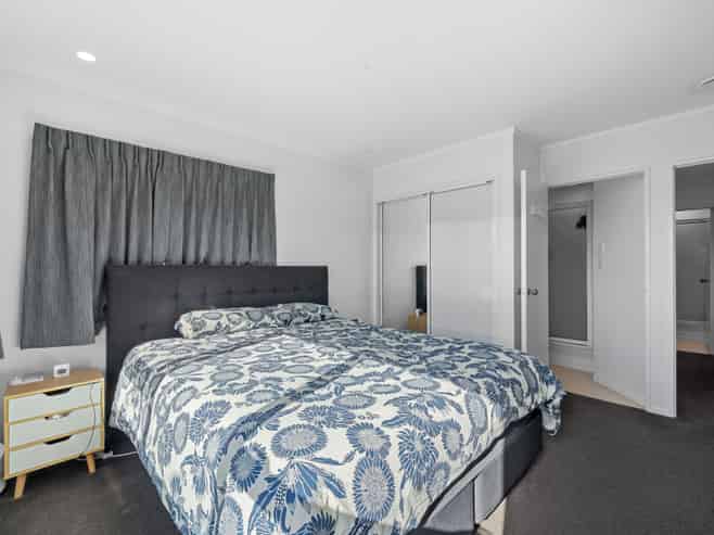 2/10 Hamilton Road, Papatoetoe