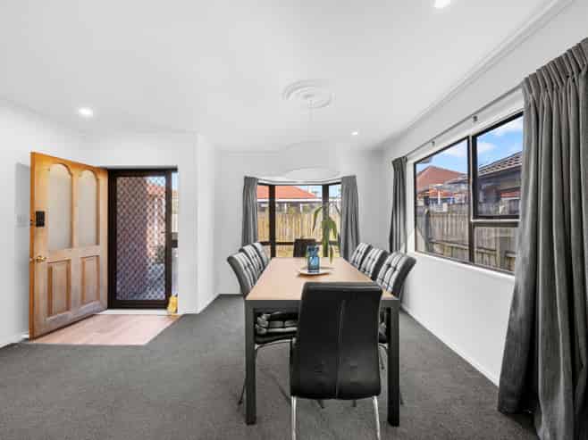 2/10 Hamilton Road, Papatoetoe
