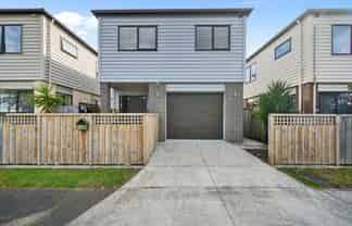 2B Oxford Road, Manurewa