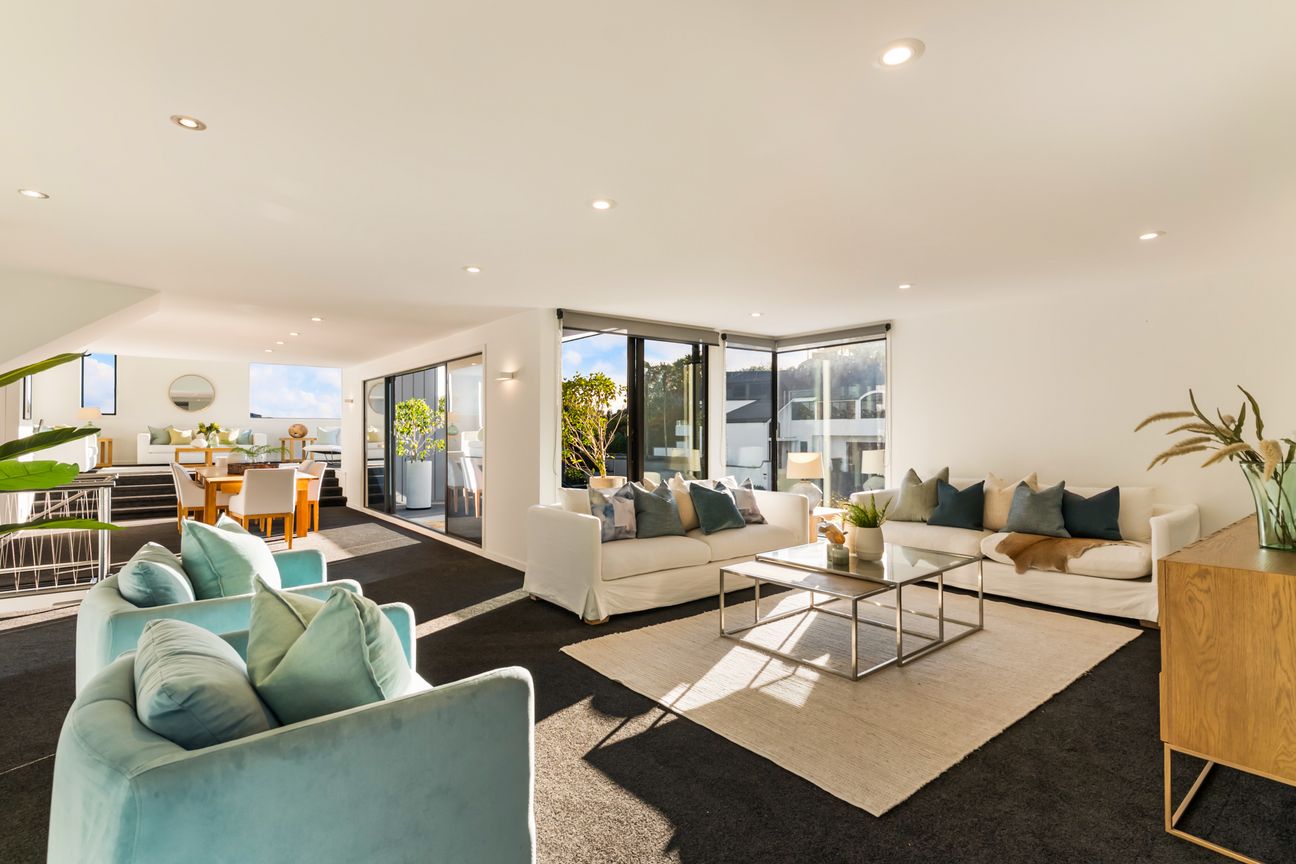 Sold By Team Wynn Over Asking ! - Altro