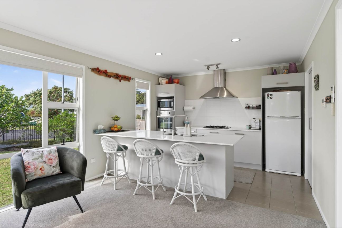 Coastal Living with Space, Comfort & Convenience - Поглед 6