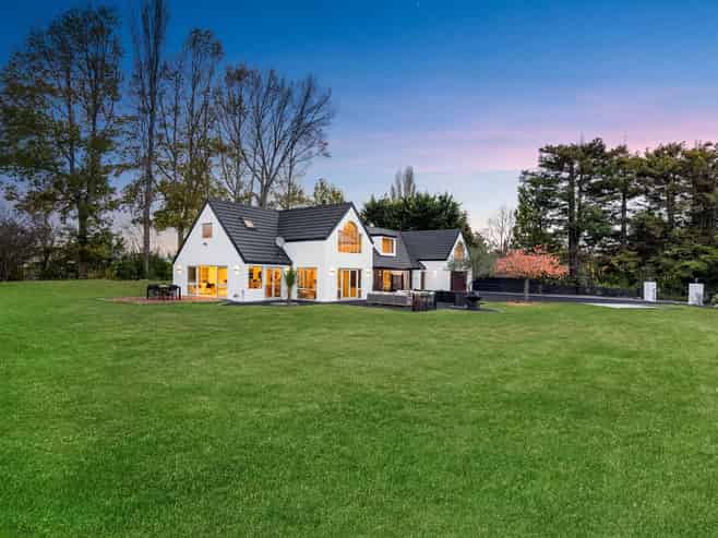 103 Regents Park Drive, Casebrook