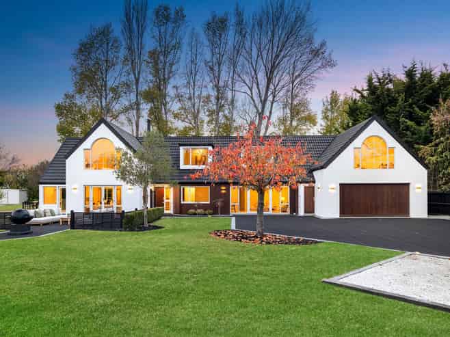 103 Regents Park Drive, Casebrook