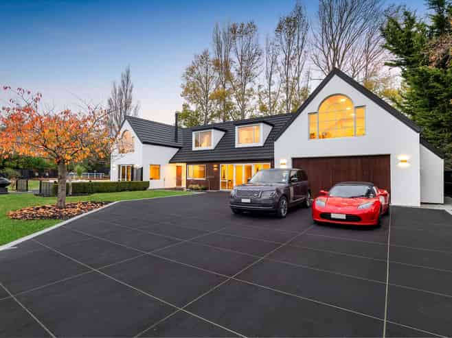 103 Regents Park Drive, Casebrook
