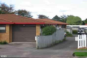 2/69 Victoria road, Papatoetoe