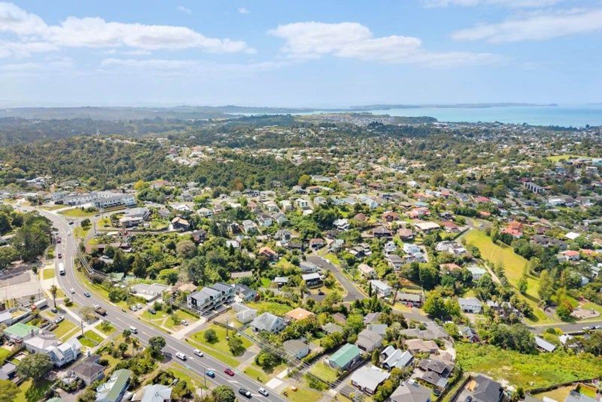 Charming Family Home in Northcross - Vaade 6