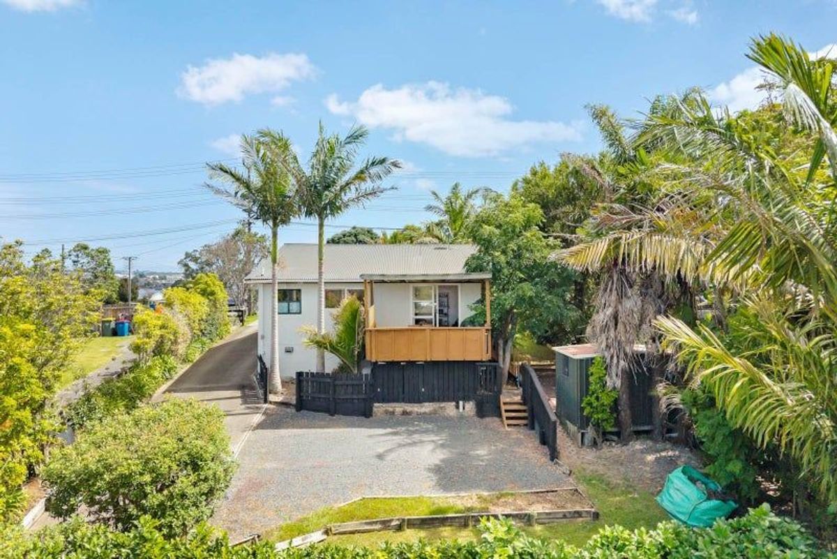 Charming Family Home in Northcross