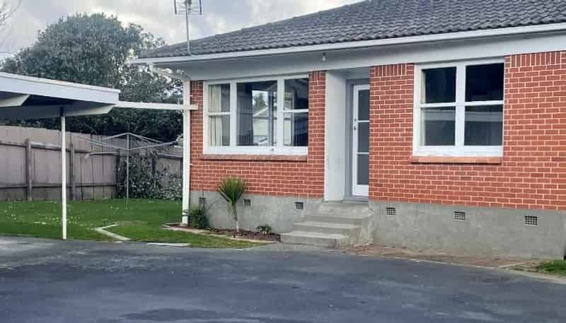 6/44 Opaheke Road, Papakura