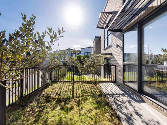 51 Matairangi Avenue, Totara Heights