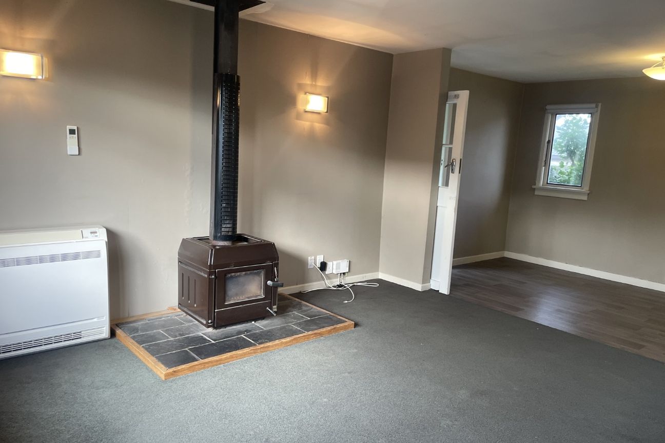 Sunny 3 Bedroom Grasmere Home - View 5