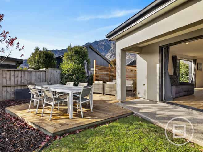 10 Shepherd Road, JACKS POINT