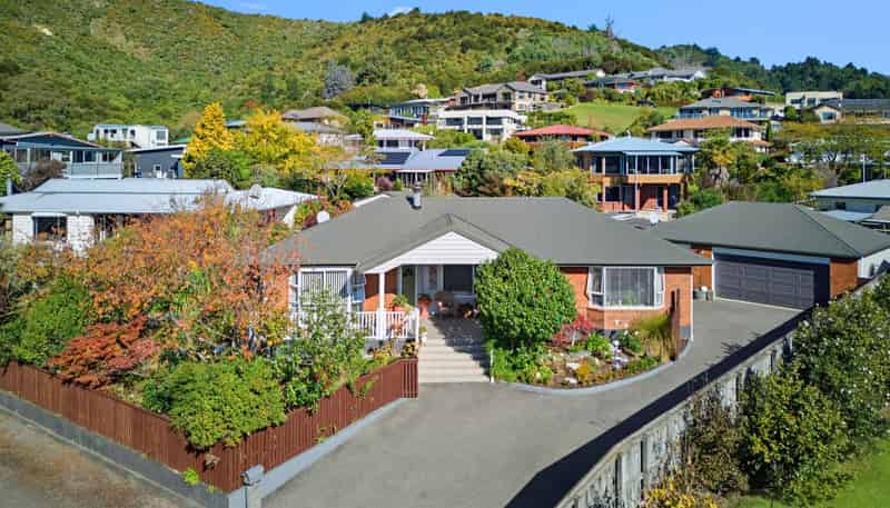 76 Moana View Road, Picton