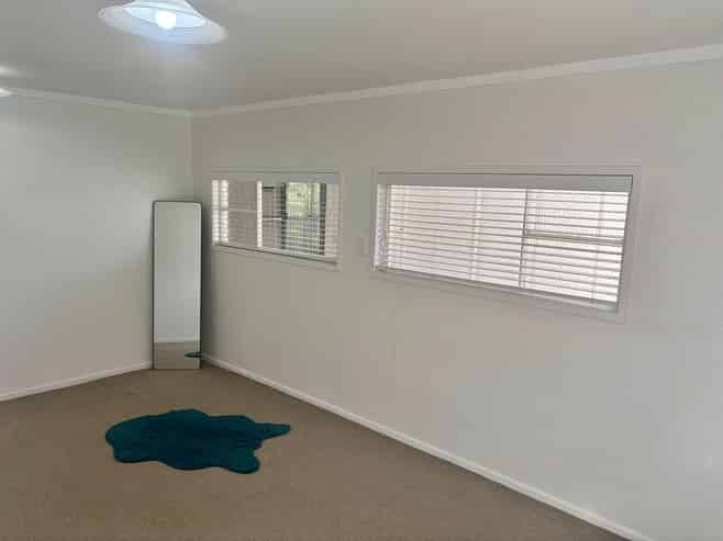 11 Roberts Road, Glenfield