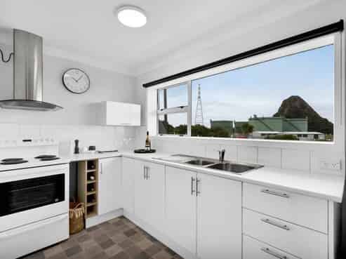 25B Port View Crescent, Moturoa