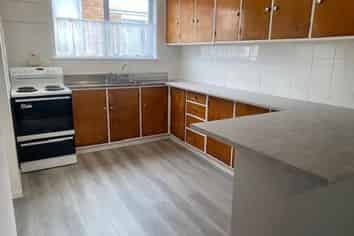 410a Devon Street East, Strandon