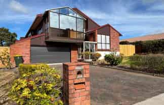 28 Orangewood Drive, Northpark
