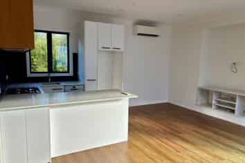 6A Jellicoe Road, Murrays Bay