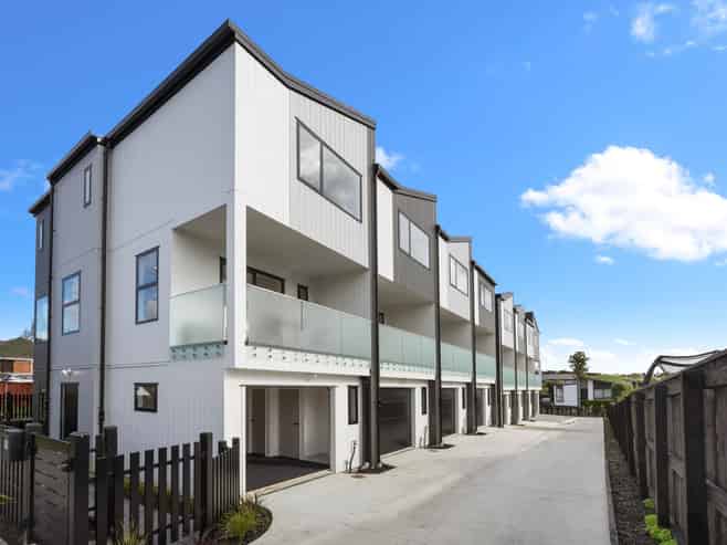 Lot 1-4/29  Torrington Crescent, Glen Innes