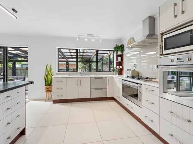 10 Pedlar Place, Conifer Grove