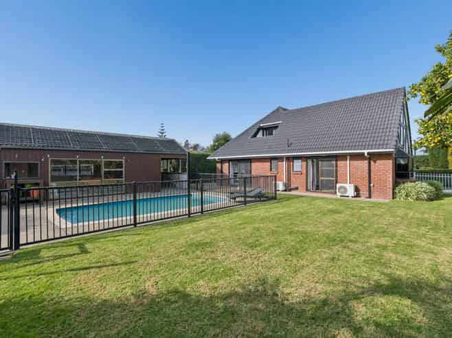 10 Pedlar Place, Conifer Grove