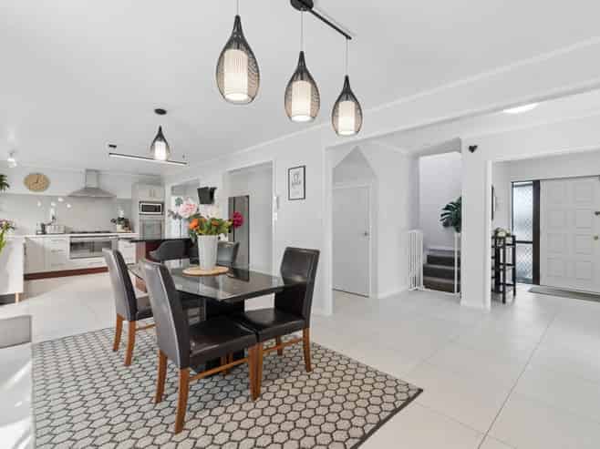 10 Pedlar Place, Conifer Grove