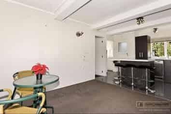 62 McIntyre Road, Mangere Bridge