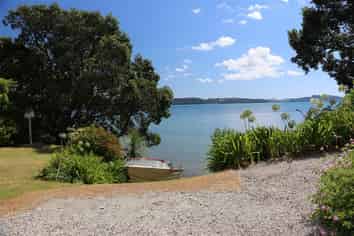23  Ferndale Drive , Snells Beach