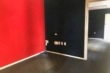 Modern Showroom/Warehouse 420m2