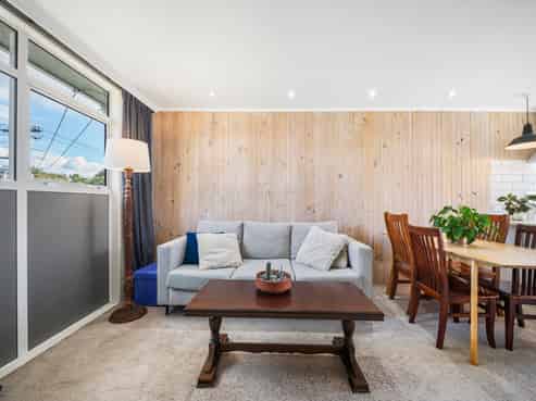 2/44 Euston Road, Sandringham