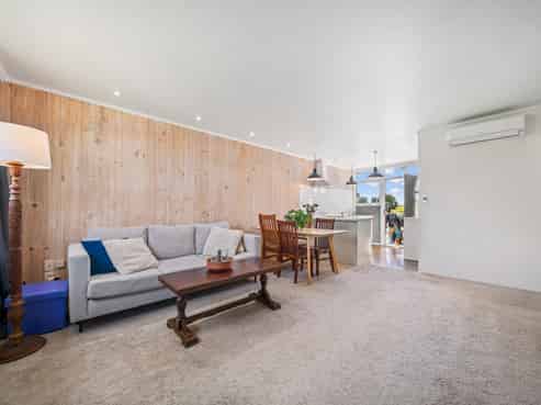 2/44 Euston Road, Sandringham