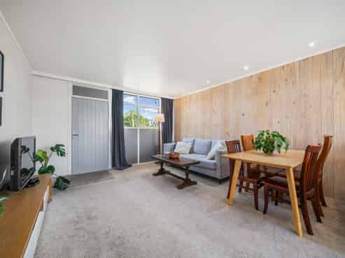 2/44 Euston Road, Sandringham