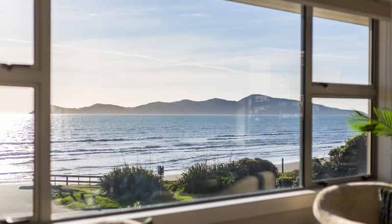 137 The Parade, Paekakariki