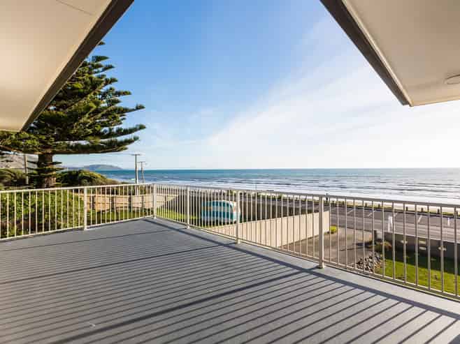 137 The Parade, Paekakariki