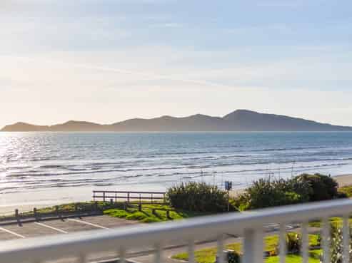 137 The Parade, Paekakariki
