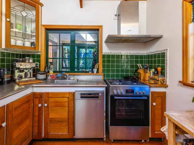 31 Hekerua Road, Oneroa