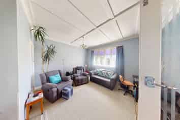 104 Gonville Avenue, Gonville