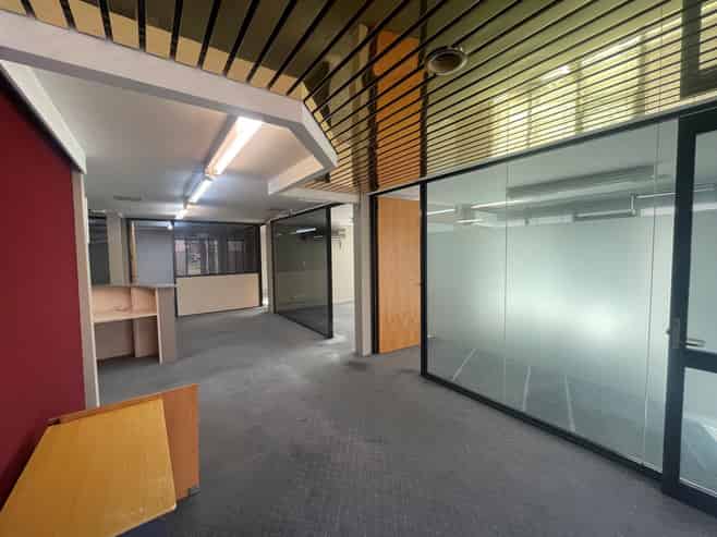 196sqm office – CBD fringe location