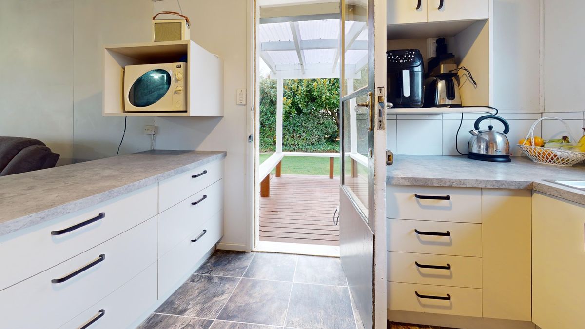 Room to Grow - Versatile Living & Outdoor Appeal - Widok 4