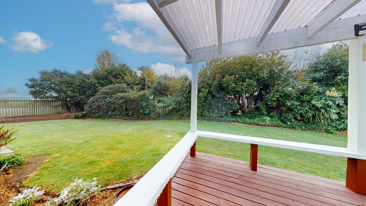Room to Grow - Versatile Living & Outdoor Appeal - Widok 5