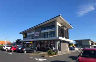 Calling Service Retailers - Tenancy on Lunn Ave