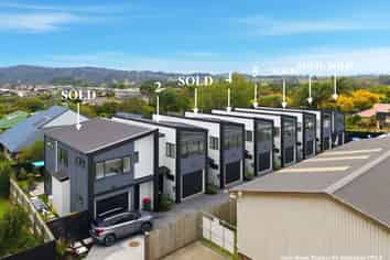 4/7 Tapu Road, Kumeu