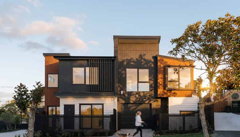 18A-E Mallard Place, Unsworth Heights