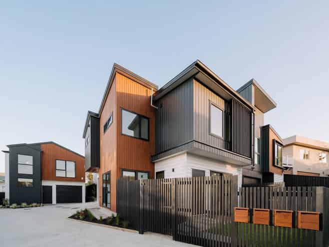 18A-E Mallard Place, Unsworth Heights