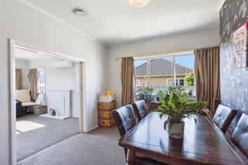 11 Cochrane Street, Fairy Springs