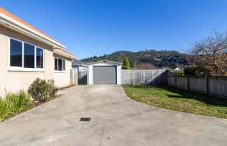 11 Cochrane Street, Fairy Springs
