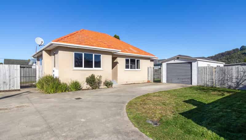 11 Cochrane Street, Fairy Springs