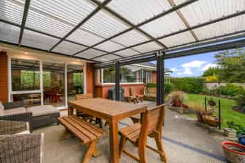 724 Queens Drive, Waikiwi