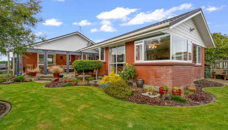 724 Queens Drive, Waikiwi