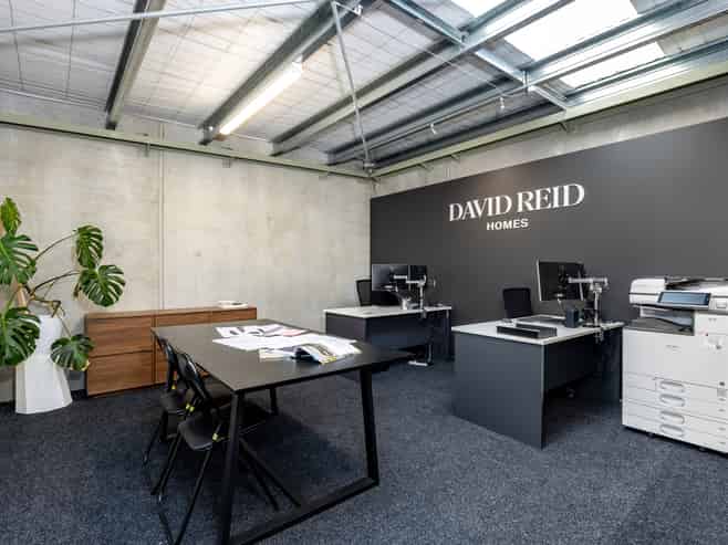 Warehouse/Office in Cube Court