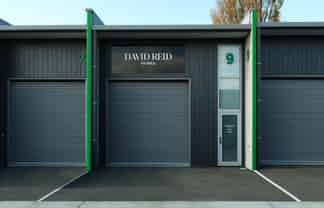Warehouse/Office in Cube Court